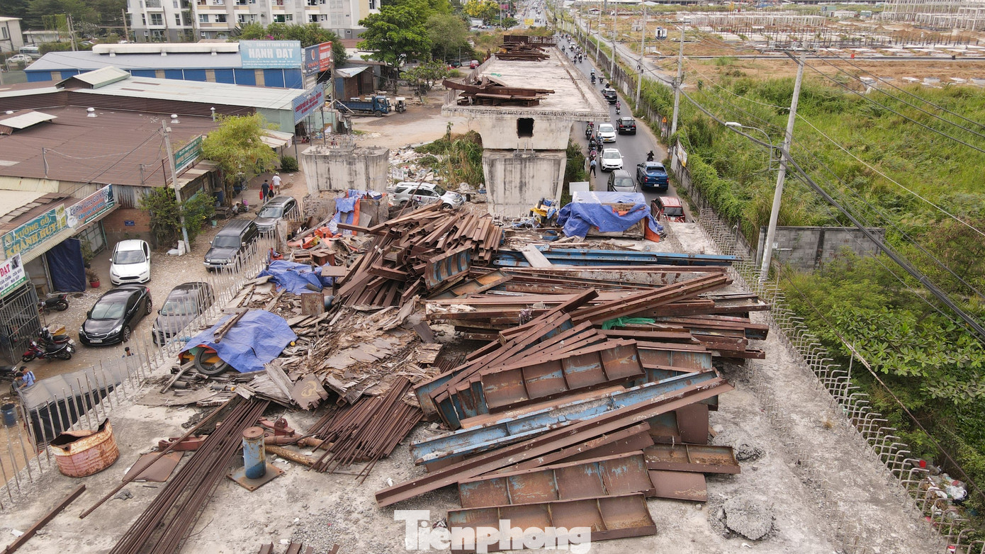 Đại diện chủ đầu tư cam kết sẽ hoàn thành công trình trong thời gian 14 tháng kể từ khi tiếp nhận đủ mặt bằng.