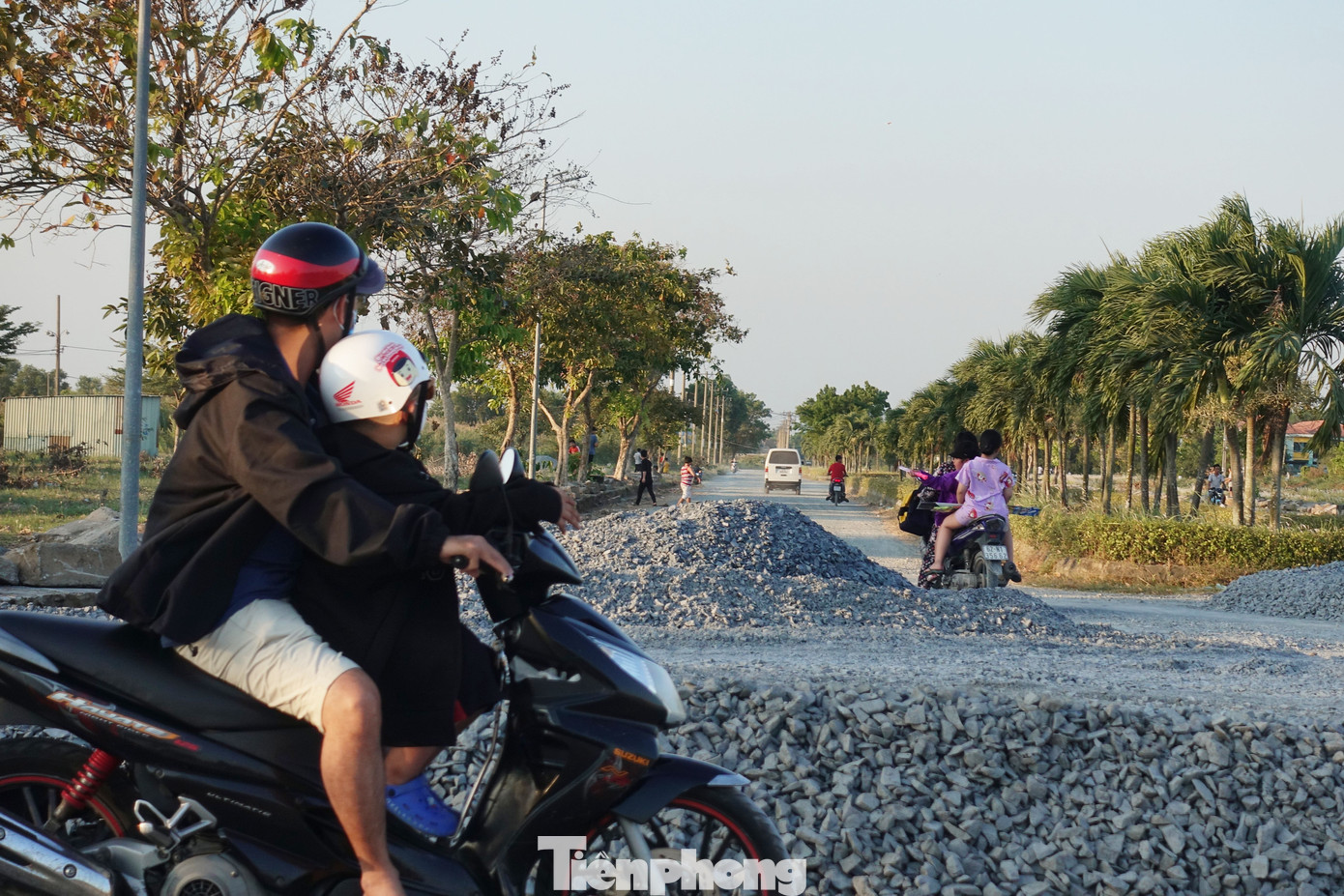 Các tuyến đường nội bộ trong khu dân cư An Hạ đang được chuẩn bị nâng cấp.