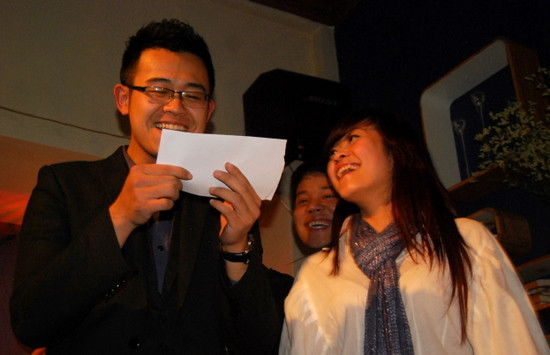 Phần thi nghe lời dịch đoán bài hát