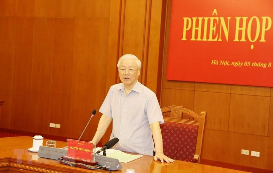 Tại phiên họp, Ban Chỉ đạo sẽ thảo luận, cho ý kiến chỉ đạo về kết quả công tác 6 tháng đầu năm, nhiệm vụ công tác 6 tháng cuối năm 2021; các vụ án, vụ việc thuộc diện Ban Chỉ đạo theo dõi, chỉ đạo từ sau Phiên họp thứ 19 đến nay; Đề án sửa đổi, chức năng, nhiệm vụ, quyền hạn của Ban Chỉ đạo Trung ương về phòng, chống tham nhũng. (Ảnh: Trí Dũng/TTXVN)