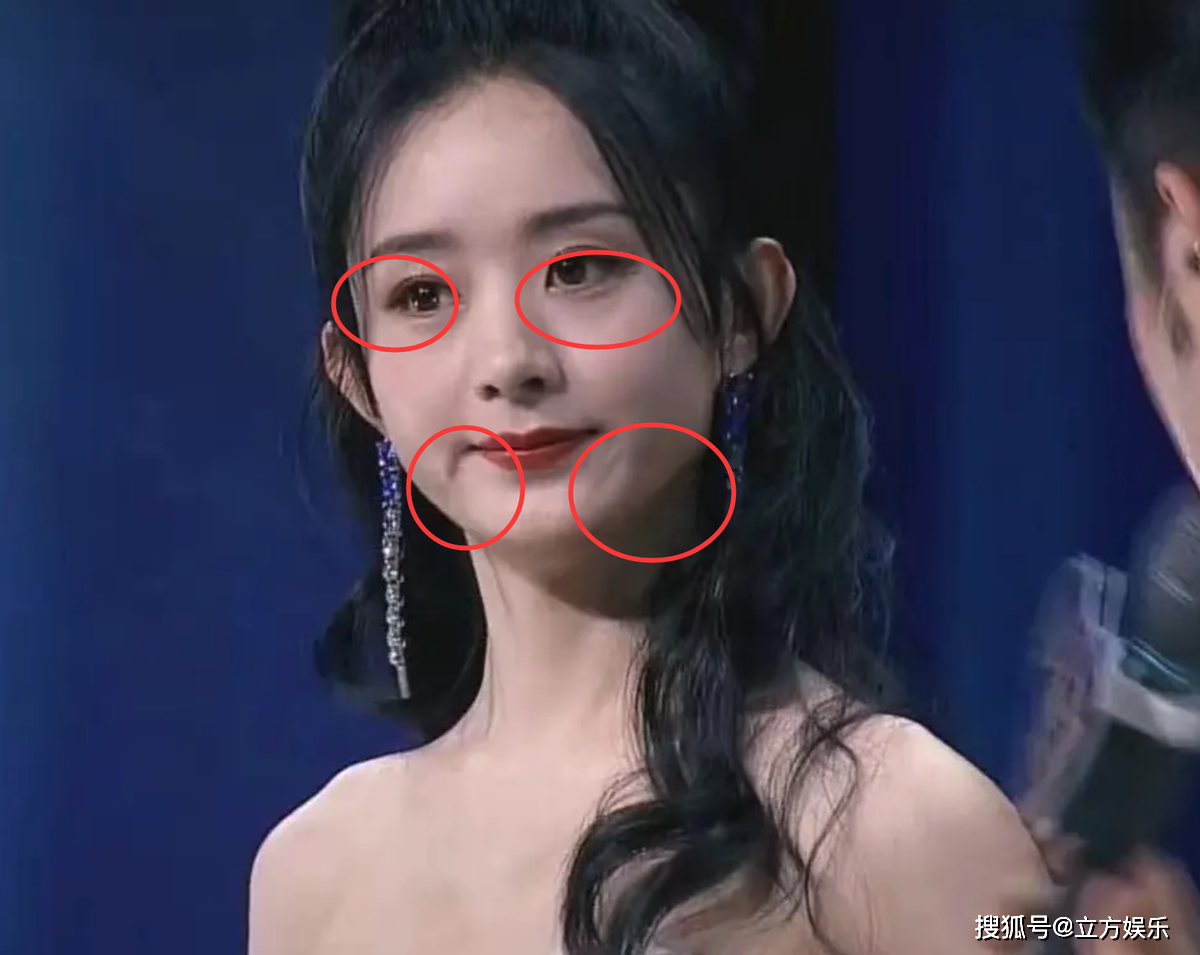 Tuy nhiên, sau khi soi những bức ảnh chụp tại sự kiện chưa ra chỉnh sửa, dân mạng phát hiện nhan sắc của Triệu Lệ Dĩnh không hề hoàn hảo như những gì truyền thông ca ngợi.