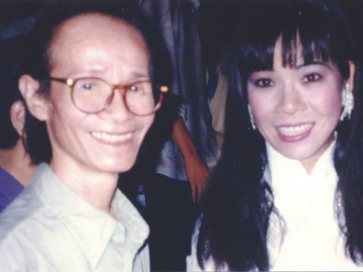 Ánh Tuyết và Trịnh Công Sơn đầu năm 1996 Ảnh: TL