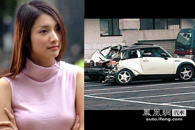  Chiếc xe do người trợ lý lái đã va vào dải phân cách và xoay vòng, cùng lúc đó là một chiếc xe khác từ phía sau đâm mạnh tới. Dù được đưa đi cấp cứu nhưng nữ diễn viên tài năng đã không thể qua khỏi