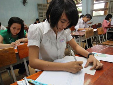 Theo lãnh đạo Bộ GDĐT, mùa tuyển sinh 2013 vẫn chưa có gì “đột phá”, TS vẫn thi theo 3 chung (ảnh minh họa). Ảnh: T.Uyên Theo lãnh đạo Bộ GDĐT, mùa tuyển sinh 2013 vẫn chưa có gì “đột phá”, TS vẫn thi theo 3 chung (ảnh minh họa)