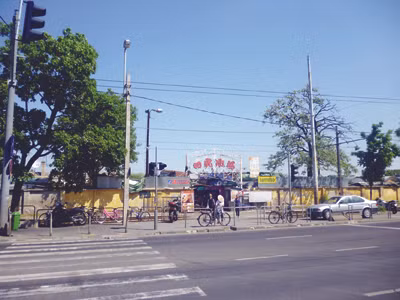 Một góc chợ Tứ Hổ ở Budapest