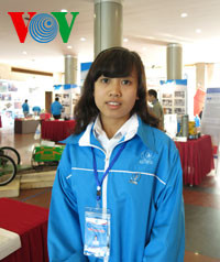 Nguyễn Thị Tuyết Nhung- Sinh viên năm cuối hệ Tiểu học, trường Cao đẳng Sư phạm Yên Bái. Nguyễn Thị Tuyết Nhung- Sinh viên năm cuối hệ Tiểu học, trường Cao đẳng Sư phạm Yên Bái