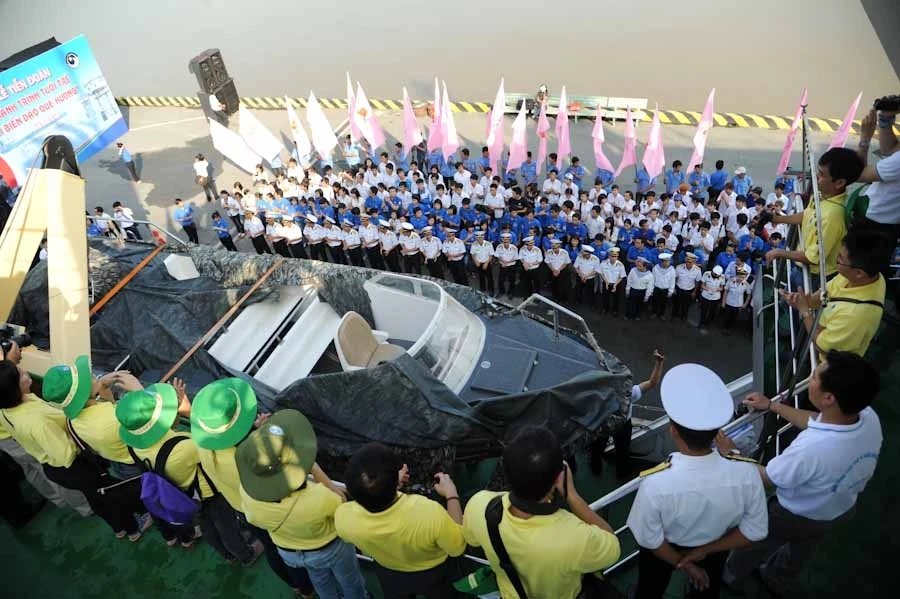 Đoàn Hành trình “Tuổi trẻ vì biển, đảo quê hương” dự kiến kéo dài hơn 10 ngày.