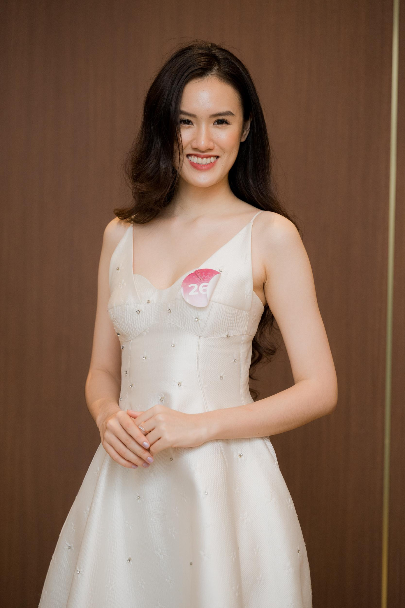 Thí sinh Trịnh Mỹ Anh sinh năm 2003 ở Hà Nội. Cô là sinh viên Đại học Thương mại. Lần đầu tham gia cuộc thi nhan sắc, Mỹ Anh tin tưởng lựa chọn Hoa hậu Việt Nam. Mỹ Anh hạnh phúc khi là một trong 33 thí sinh phía Bắc được chọn đi tiếp vào vòng trong.