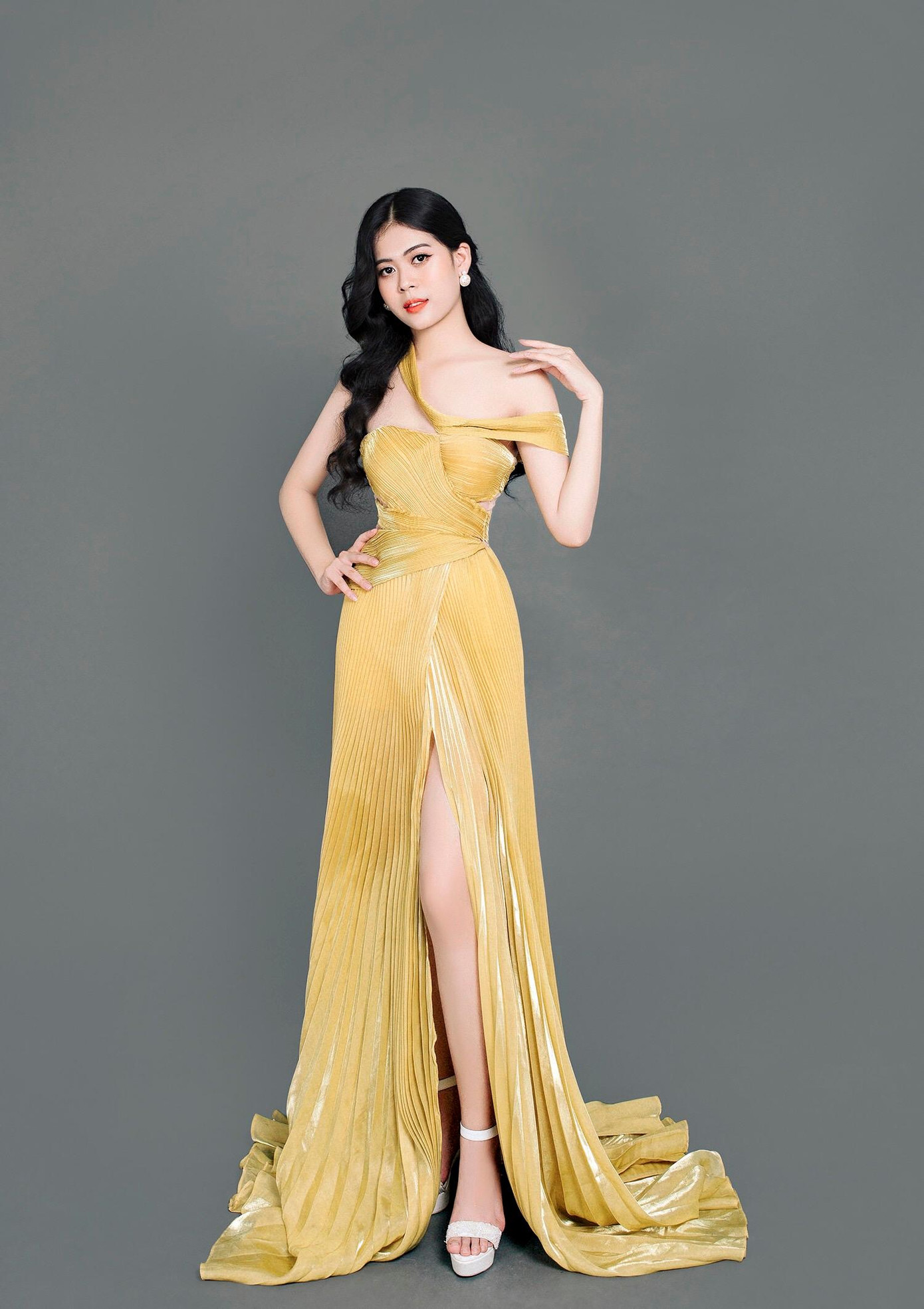 Mong muốn thử sức và được trải nghiệm, học hỏi từ cuộc thi nên Thúy Hiền đăng ký dự thi Hoa hậu Việt Nam. Cô chưa từng tham gia bất cứ cuộc thi nhan sắc nào nên có chút hồi hộp và lo lắng.