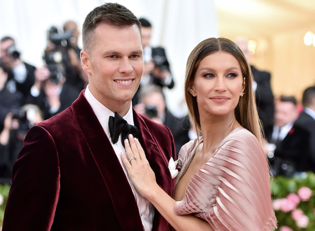 Siêu mẫu Gisele Bundchen và cầu thủ Tom Brady ly hôn sau 13 năm bên nhau. Ảnh: Nytimes.