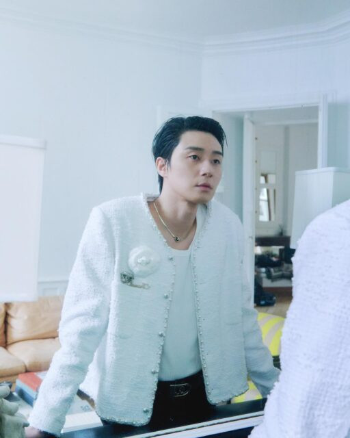 Trong khi đó người hâm mộ đang nóng lòng chờ đón Waiting for Gyeong Do của Park Seo Joon trong vai một phóng viên giải trí cho Dongwoon Ilbo. Gyeong Do là một người có tính cách thực tế và dễ gần. Cuộc sống của anh ấy trở nên hỗn loạn khi anh ấy gặp lại mối tình đầu Seo Ji U (Won Ji An), người mà anh ấy đã từng chia sẻ một mối tình nồng nàn và đầy sóng gió, do một vụ bê bối liên quan đến Ji U và chồng cô ấy.