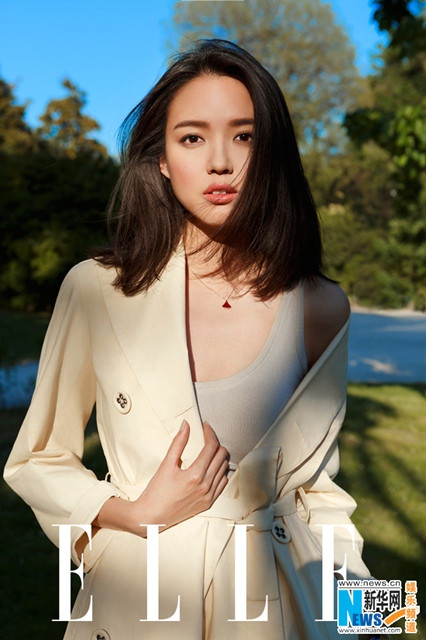 Trương Tử Lâm gợi cảm, trẻ trung ảnh 4