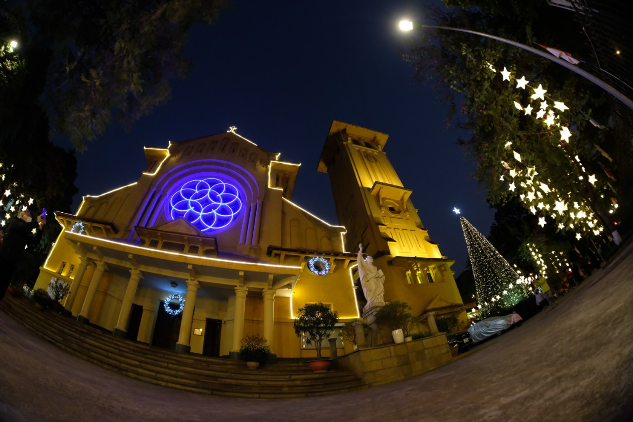 Không khí giáng sinh 2022 rộn ràng khắp nơi ảnh 14 Không khí giáng sinh 2022 rộn ràng khắp nơi ảnh 14