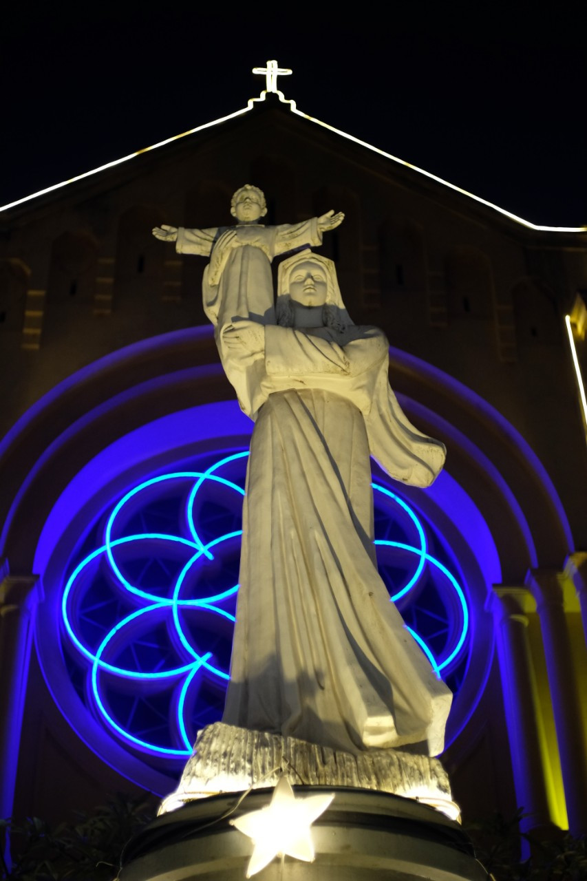 Không khí giáng sinh 2022 rộn ràng khắp nơi ảnh 18 Không khí giáng sinh 2022 rộn ràng khắp nơi ảnh 18