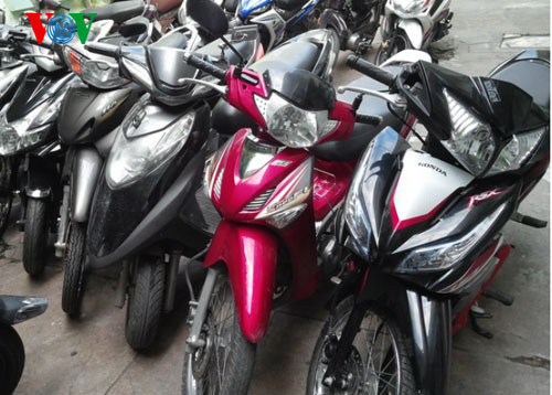 Xe gian các đối tượng mang đi tiêu thụ