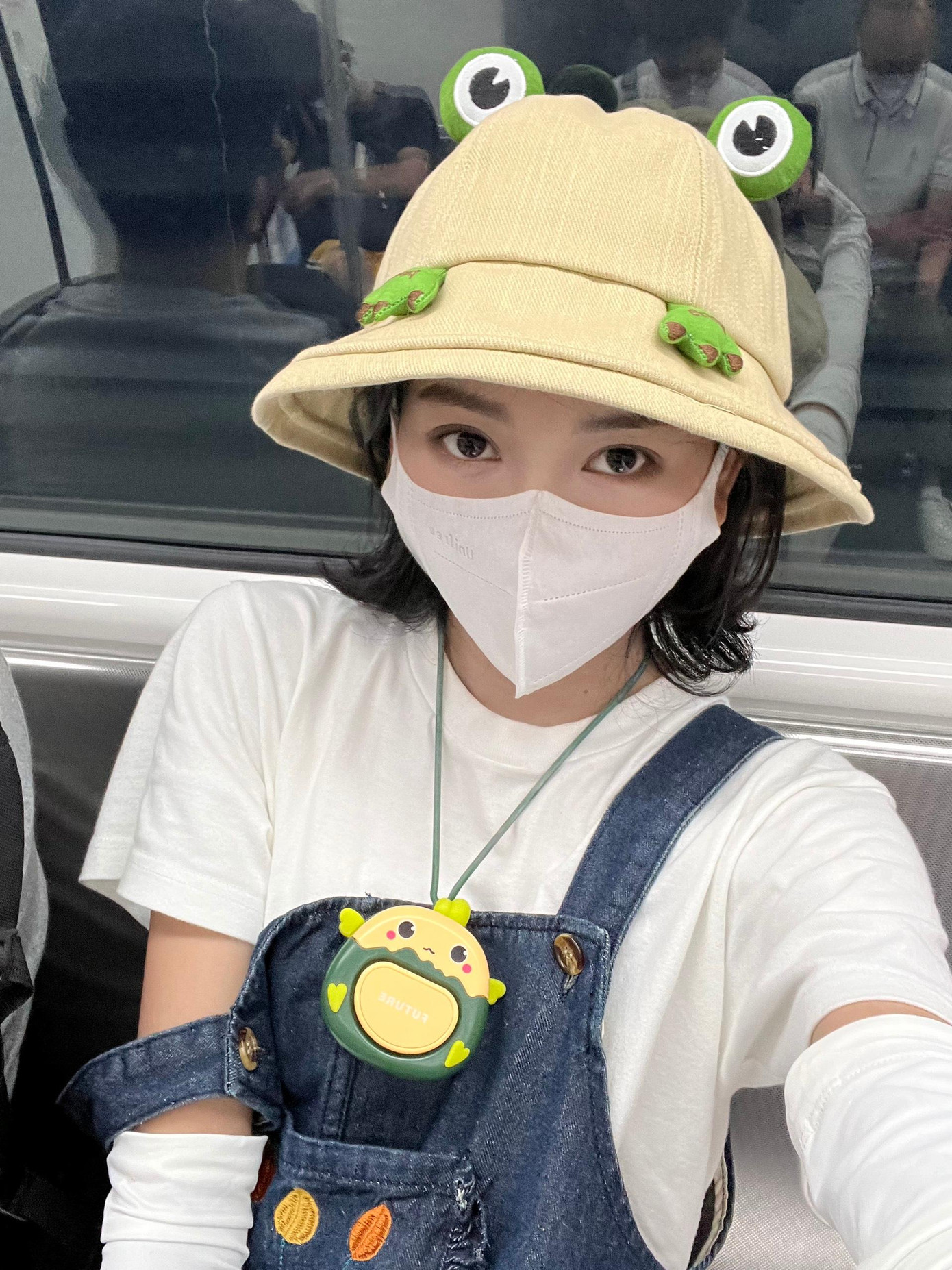 Phong cách trẻ trung của Chu Thị Hiền trong cuộc sống thường ngày.