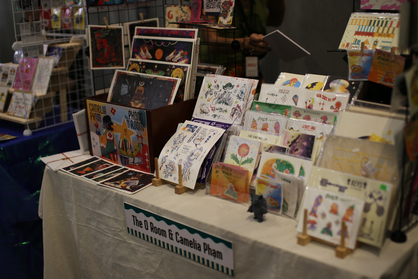 Poster, thiệp đa dạng đến từ The O Room và Camelia Phạm