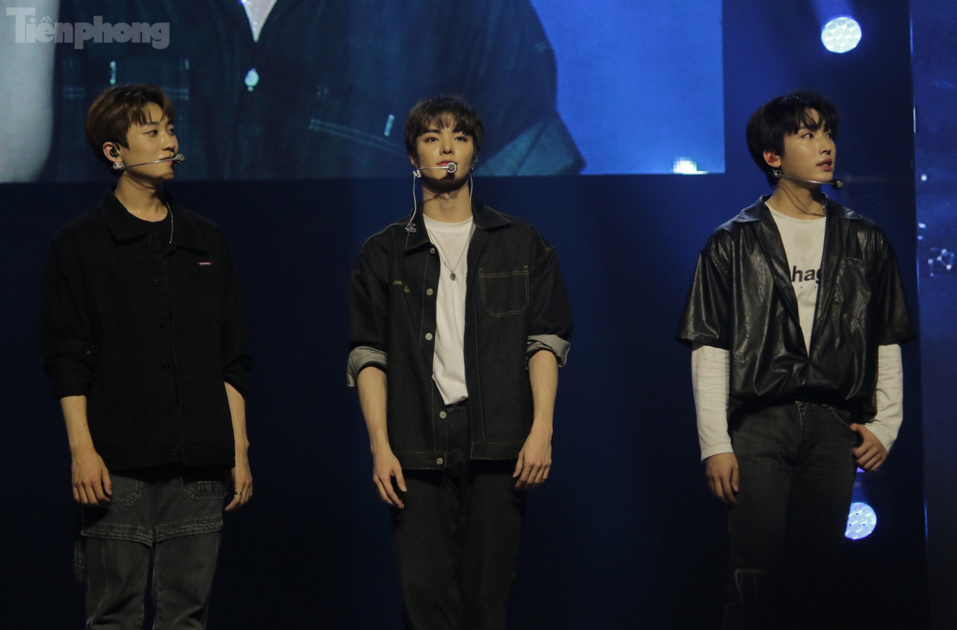 Các chàng trai chia sẻ bản thân rất bất ngờ trước sự cổ vũ nhiệt tình của fan Việt. Các chàng trai chia sẻ bản thân rất bất ngờ trước sự cổ vũ nhiệt tình của fan Việt.