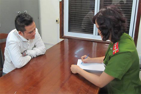 Chuyện ít biết về 'tú ông' của đường dây bán dâm 'nghìn đô' ảnh 1