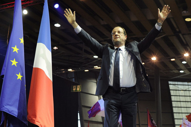 Nhà lãnh đạo Đảng Xã hội Francois Hollande giành chiến thắng vòng một cuộc bầu cử tổng thống Pháp