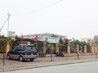 Phần đất nằm vị trí "vàng" đang được mang ra cho thuê với giá 4 triệu đồng/tháng. Phần đất nằm vị trí