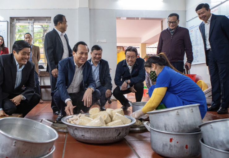 Bộ trưởng Đào Ngọc Dung thăm các trung tâm Phục hồi chức năng người khuyết tật