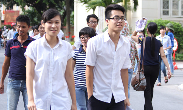 Thí sinh dự thi đại học đợt 1