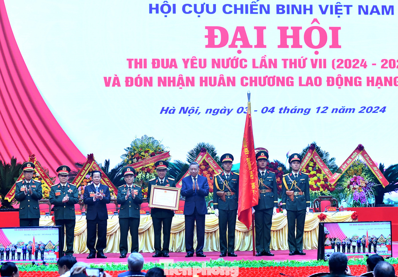 Tổng Bí thư Tô Lâm trao Huân chương Lao động hạng Nhất tặng Hội Cựu chiến binh Việt Nam.