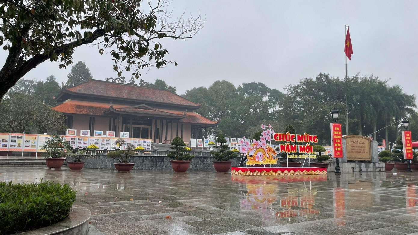 Khu Văn hóa tưởng niệm Chủ tịch Hồ Chí Minh trưng bày 400 hiện vật, ảnh tư liệu về Bác.