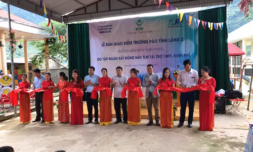 Tập đoàn Bất động sản TLM bàn giao điểm trường cho học sinh vùng cao Điện Biên ảnh 2