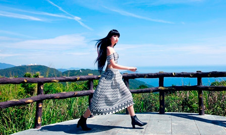 Đà Nẵng thật thú vị mới mẻ trong bộ ảnh mới nhất của Jessica Minh Anh ảnh 4