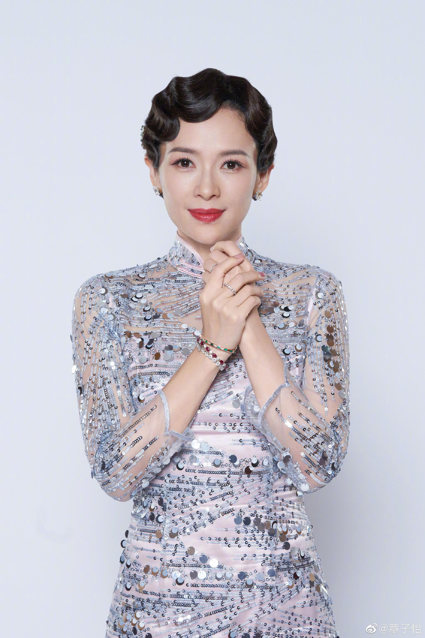 Hiện tại, Chương Tử Di vẫn là minh tinh hạng A của C-biz và thế giới. Gần đây, cô được ban tổ chức Liên hoan phim Cannes lần thứ 75 mời làm giám khảo của giải thưởng Cannes XR - VeeR Future Award dành riêng có các tác phẩm điện ảnh sử dụng công nghệ thực tế ảo. Về đời tư, cô có cuộc sống hôn nhân viên mãn bên ông xã Uông Phong cùng hai con, một trai và một gái. Hiện tại, Chương Tử Di vẫn là minh tinh hạng A của C-biz và thế giới. Gần đây, cô được ban tổ chức Liên hoan phim Cannes lần thứ 75 mời làm giám khảo của giải thưởng Cannes XR - VeeR Future Award dành riêng có các tác phẩm điện ảnh sử dụng công nghệ thực tế ảo. Về đời tư, cô có cuộc sống hôn nhân viên mãn bên ông xã Uông Phong cùng hai con, một trai và một gái.