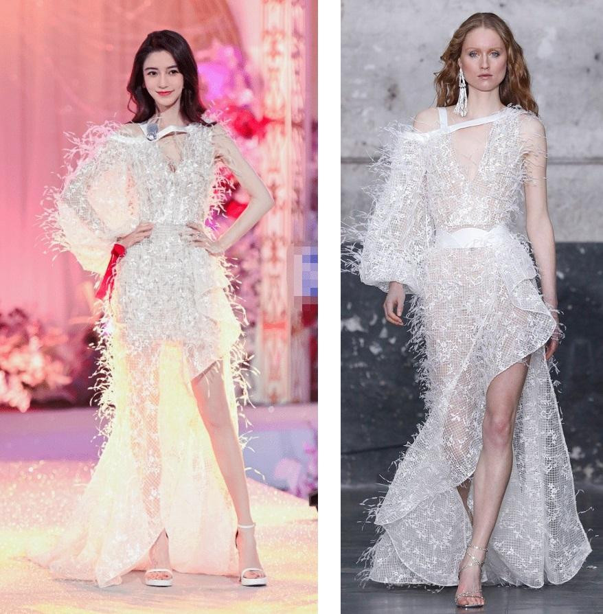 Đặt lên bàn cân so sánh với người mẫu từng trình diễn bộ cánh, AngelaBaby trông nhỏ bé hơn hẳn dù người mẫu Tây kia cũng có vóc dáng mảnh mai. Theo dân mạng, thân hình &quot;cò hương&quot; của AngelaBaby không tôn được sự tinh tế, sang trọng của chiếc váy,