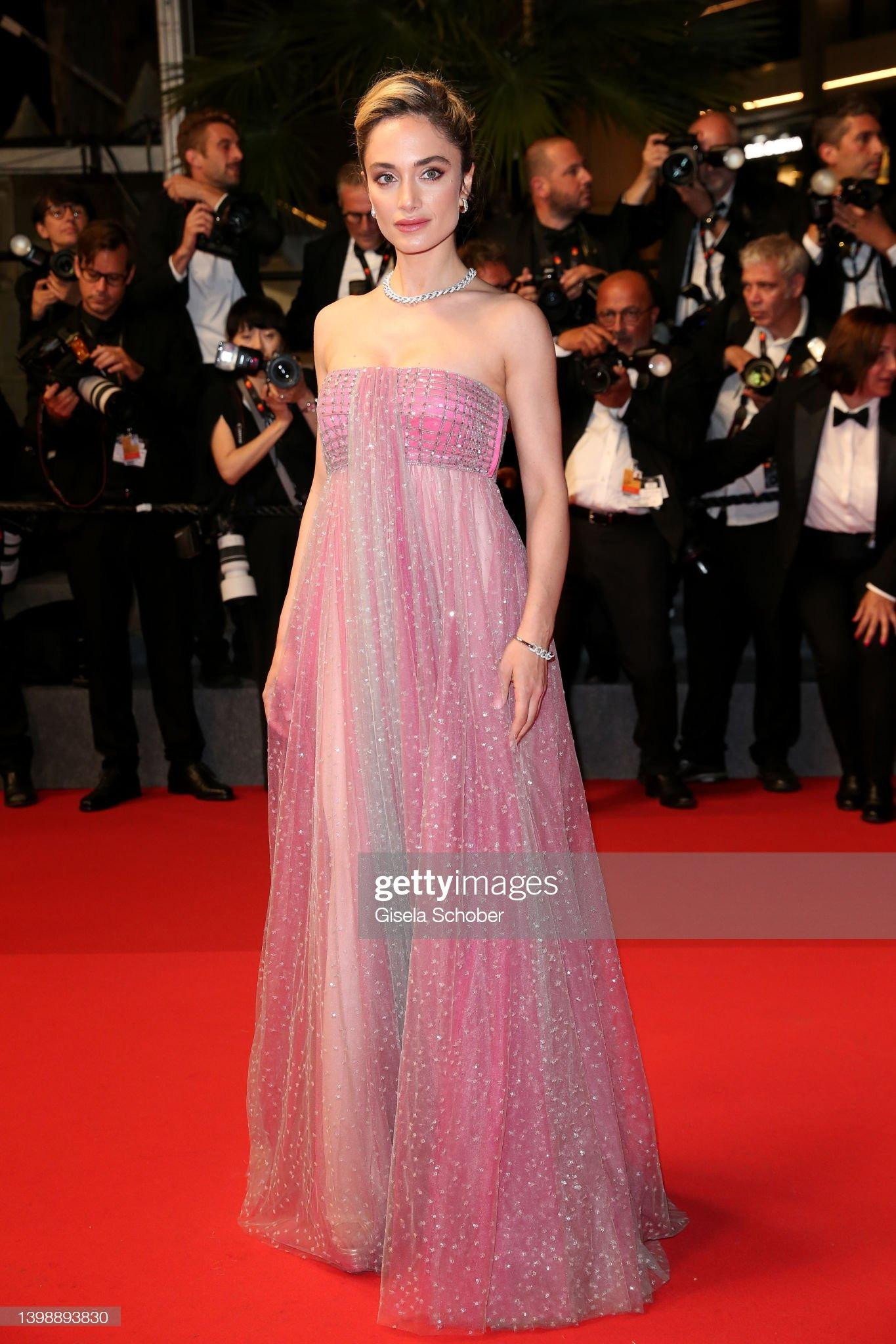 Diễn viên Ý Denise Capezza.