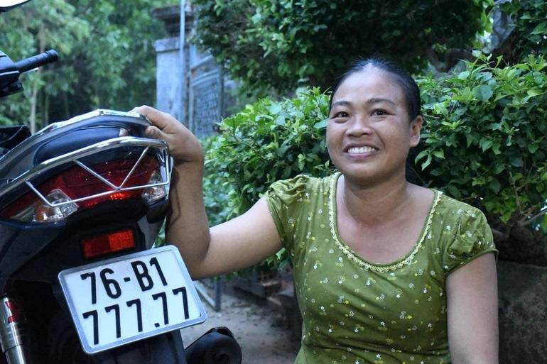 Nguyễn Thị Thu Thủy đã bán xe máy mang BKS 76B1-777.77. Ảnh: DT Nguyễn Thị Thu Thủy đã bán xe máy mang BKS 76B1-777.77. Ảnh: DT