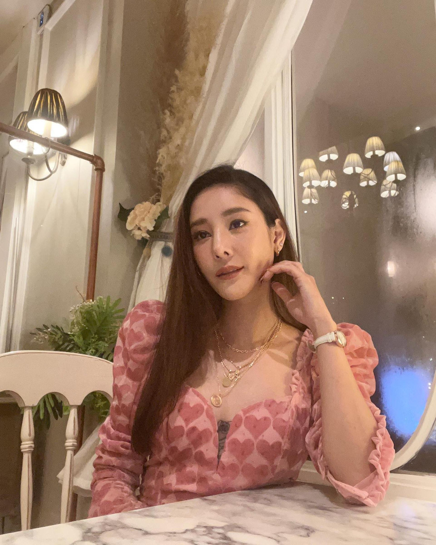 Nida "Tangmo" Patcharaveerapong qua đời ở tuổi 37. Nida "Tangmo" Patcharaveerapong qua đời ở tuổi 37.