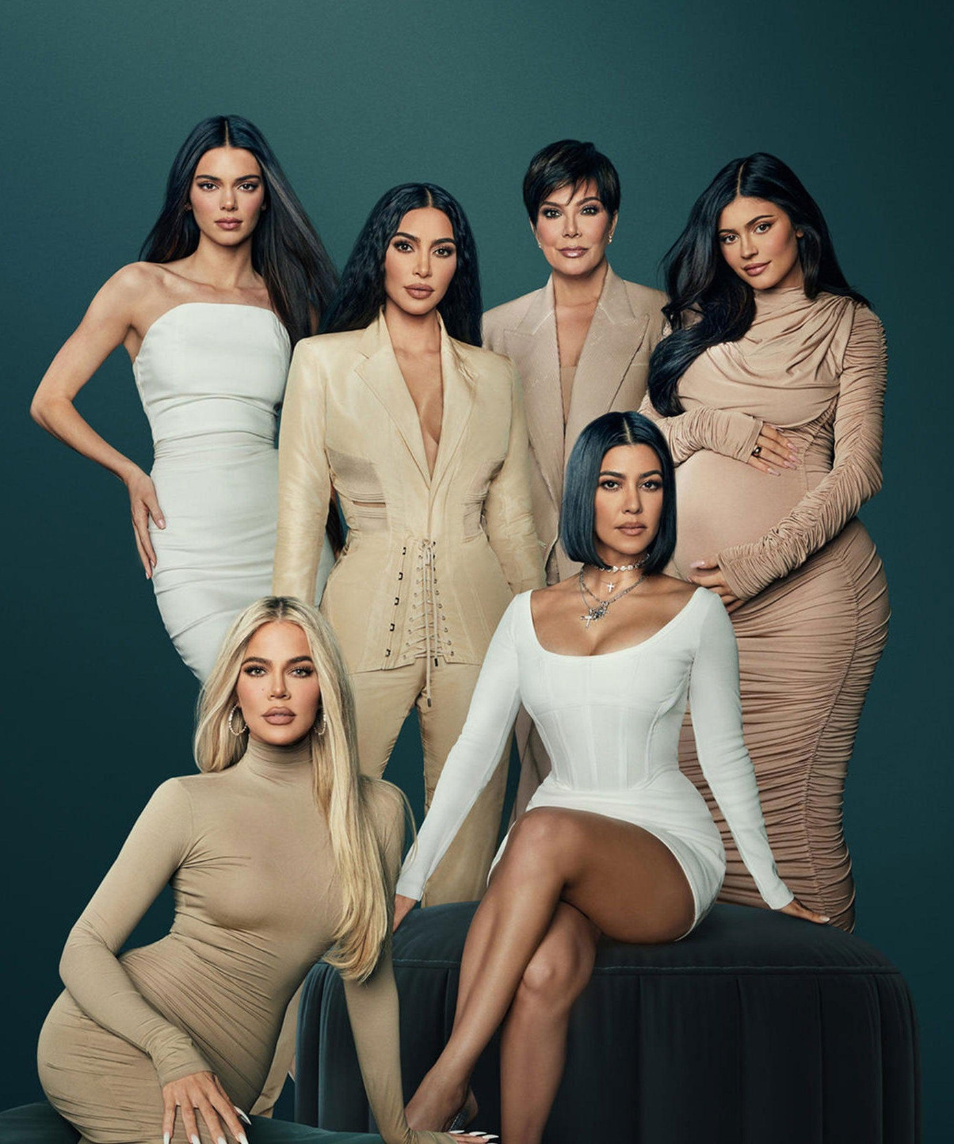 Kendall là người khác biệt nhất trong số 5 chị em gái nhà Kardashian-Jenner.