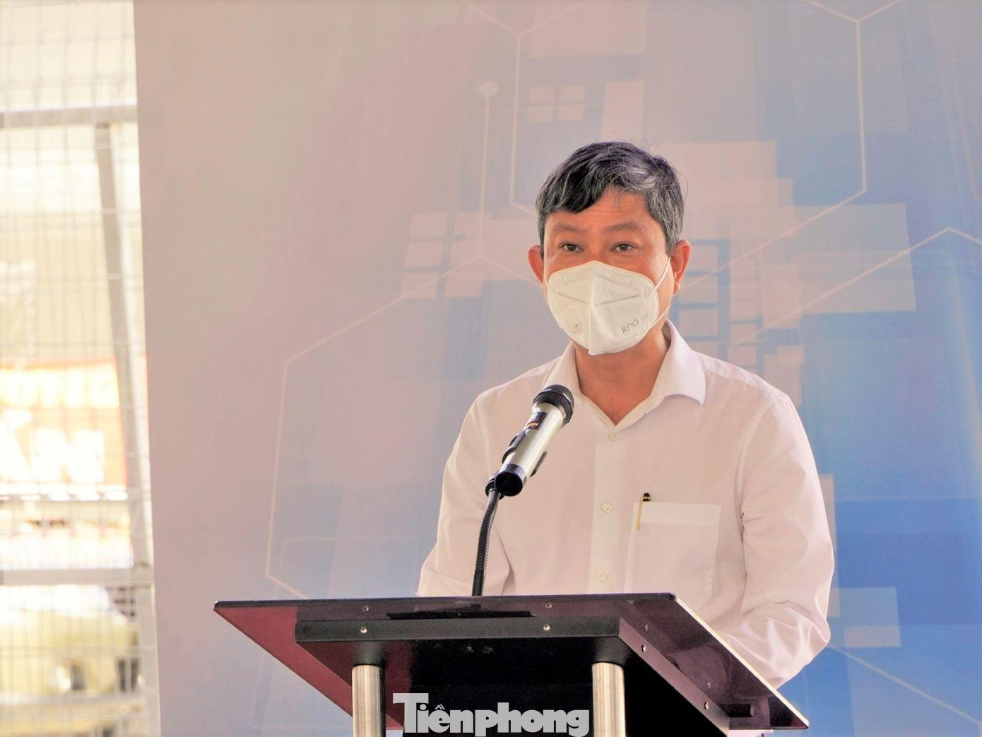 Chủ tịch UBND tỉnh Bình Dương Võ Văn Minh phát biểu tại lễ công bố Khu điều trị bệnh nhân COVID-19 Thới Hòa đưa vào hoạt động Chủ tịch UBND tỉnh Bình Dương Võ Văn Minh phát biểu tại lễ công bố Khu điều trị bệnh nhân COVID-19 Thới Hòa đưa vào hoạt động