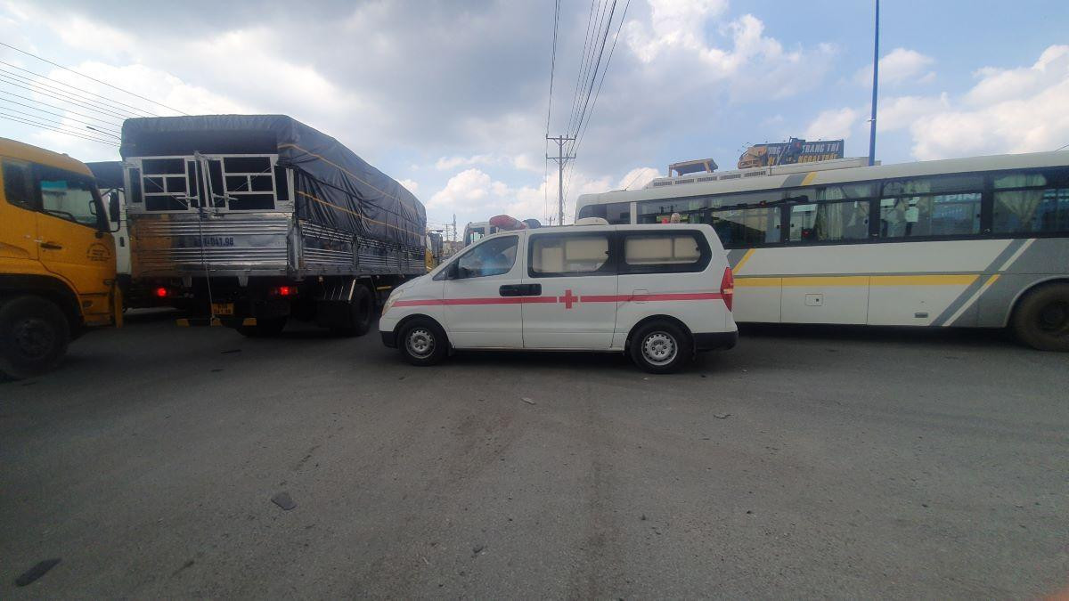 Đường ùn tắc tại các giao lộ Đường ùn tắc tại các giao lộ