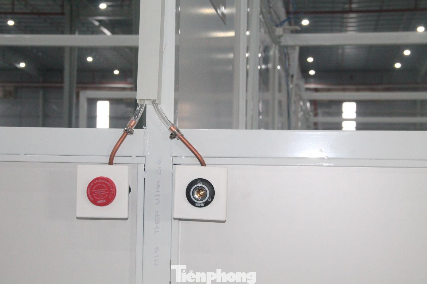 Có 2.200 giường bệnh được bố trí thở oxy