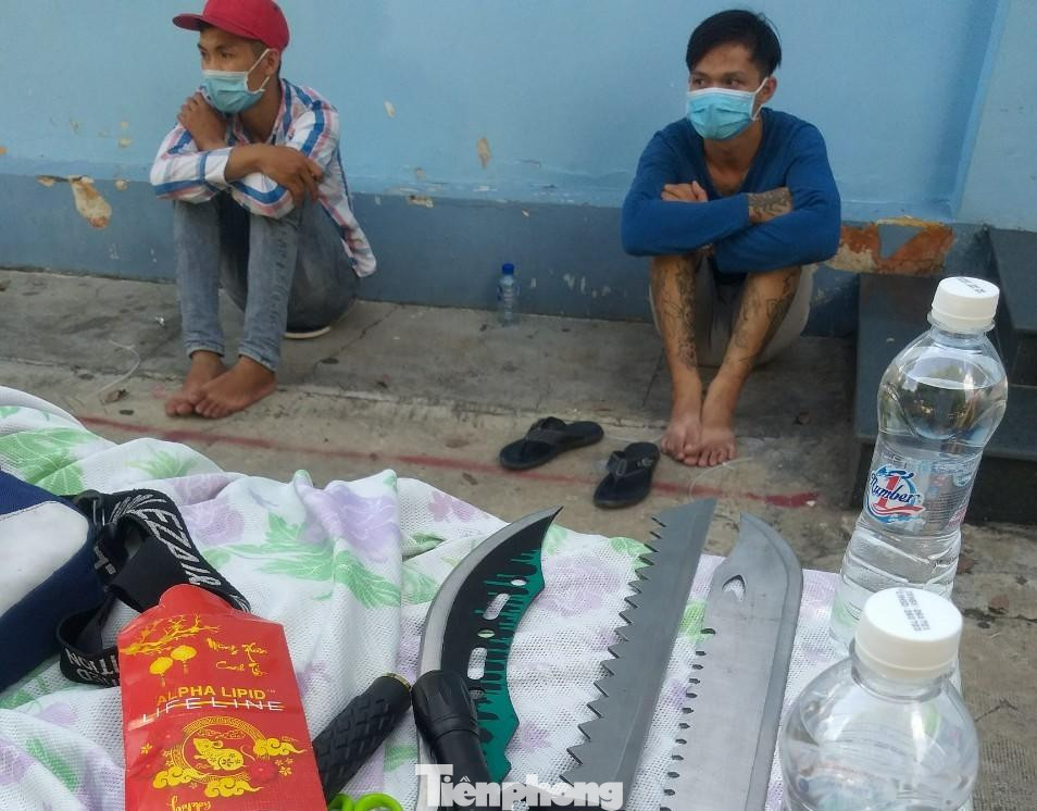 Hai đối tượng bị bắt giữ Hai đối tượng bị bắt giữ