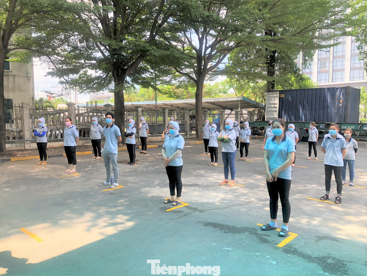 Doanh nghiệp "vùng xanh" ở Bình Dương sẽ hoạt động trở lại nhưng phải đảm bảo an toàn phòng, chống dịch Doanh nghiệp "vùng xanh" ở Bình Dương sẽ hoạt động trở lại nhưng phải đảm bảo an toàn phòng, chống dịch