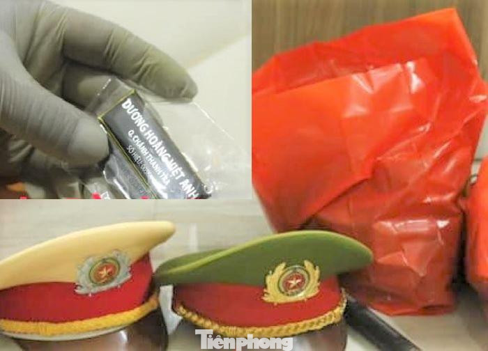 Tang vật công an thu giữ Tang vật công an thu giữ