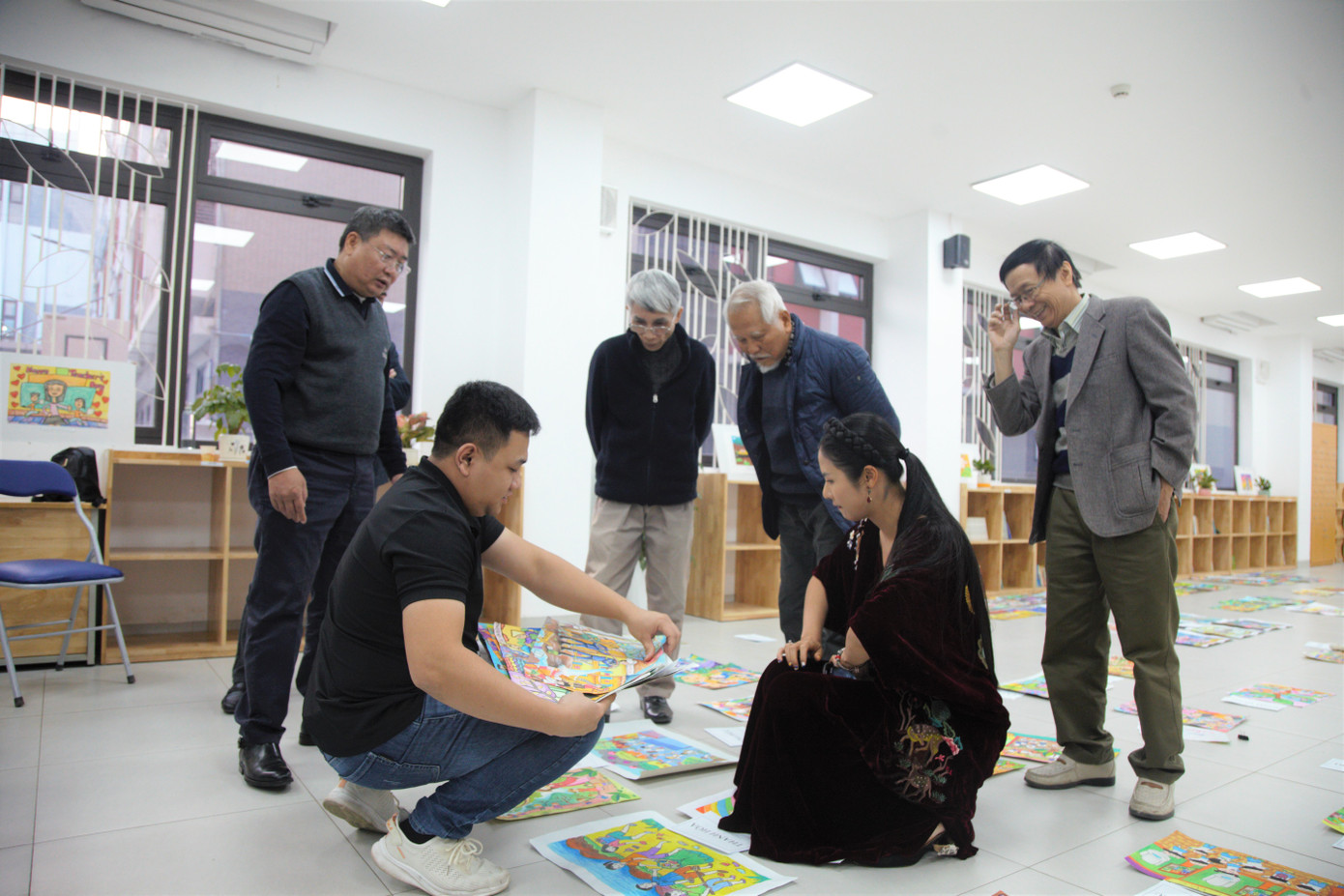 Vòng sơ khảo đã chọn được 1.450 bức tranh xuất sắc nhất