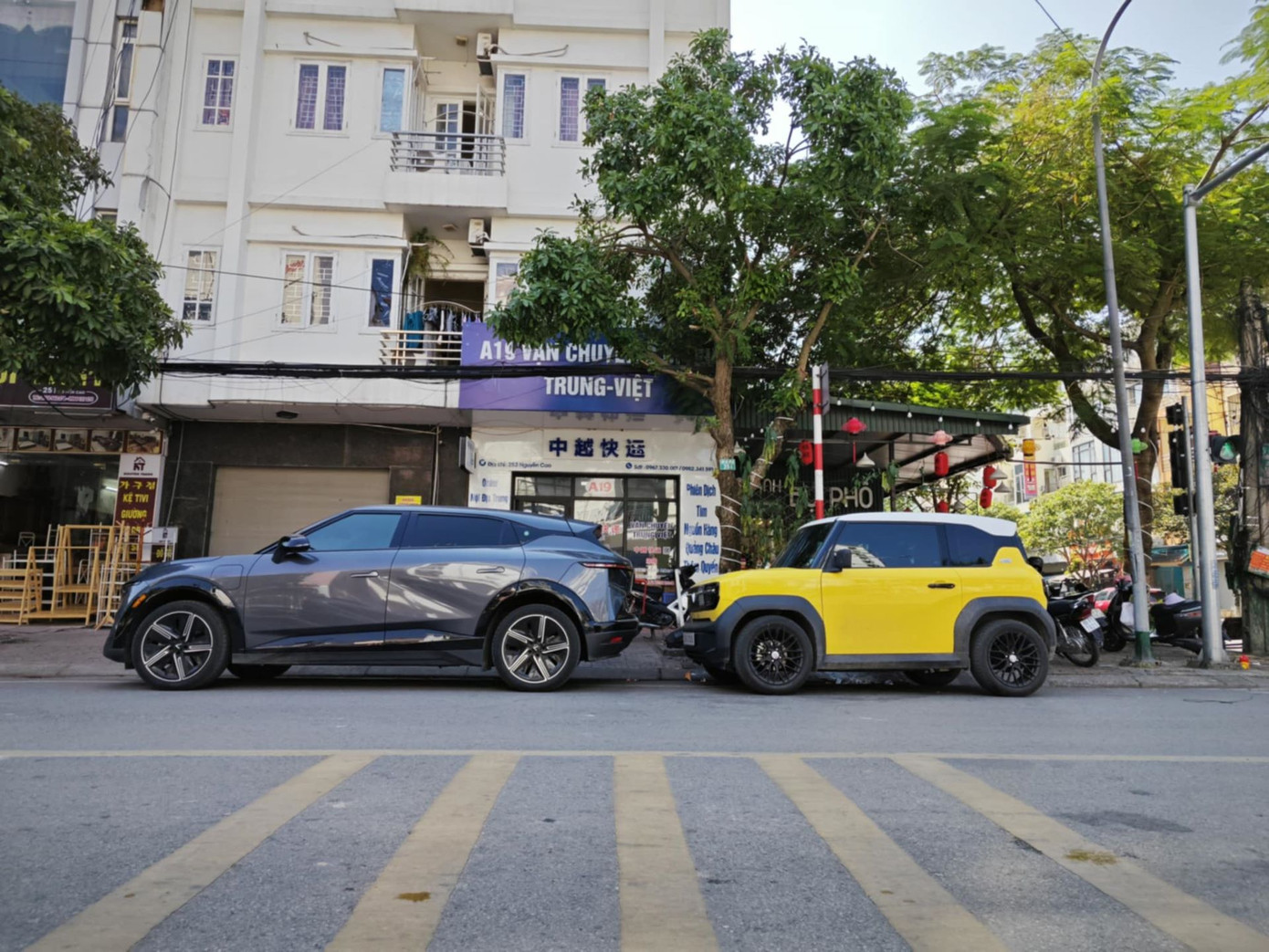 Theo anh Sơn, chương trình “Thu cũ – Đổi mới” do VinFast và FGF triển khai là cơ hội tốt để chuyển qua xe điện. Theo anh Sơn, chương trình “Thu cũ – Đổi mới” do VinFast và FGF triển khai là cơ hội tốt để chuyển qua xe điện.