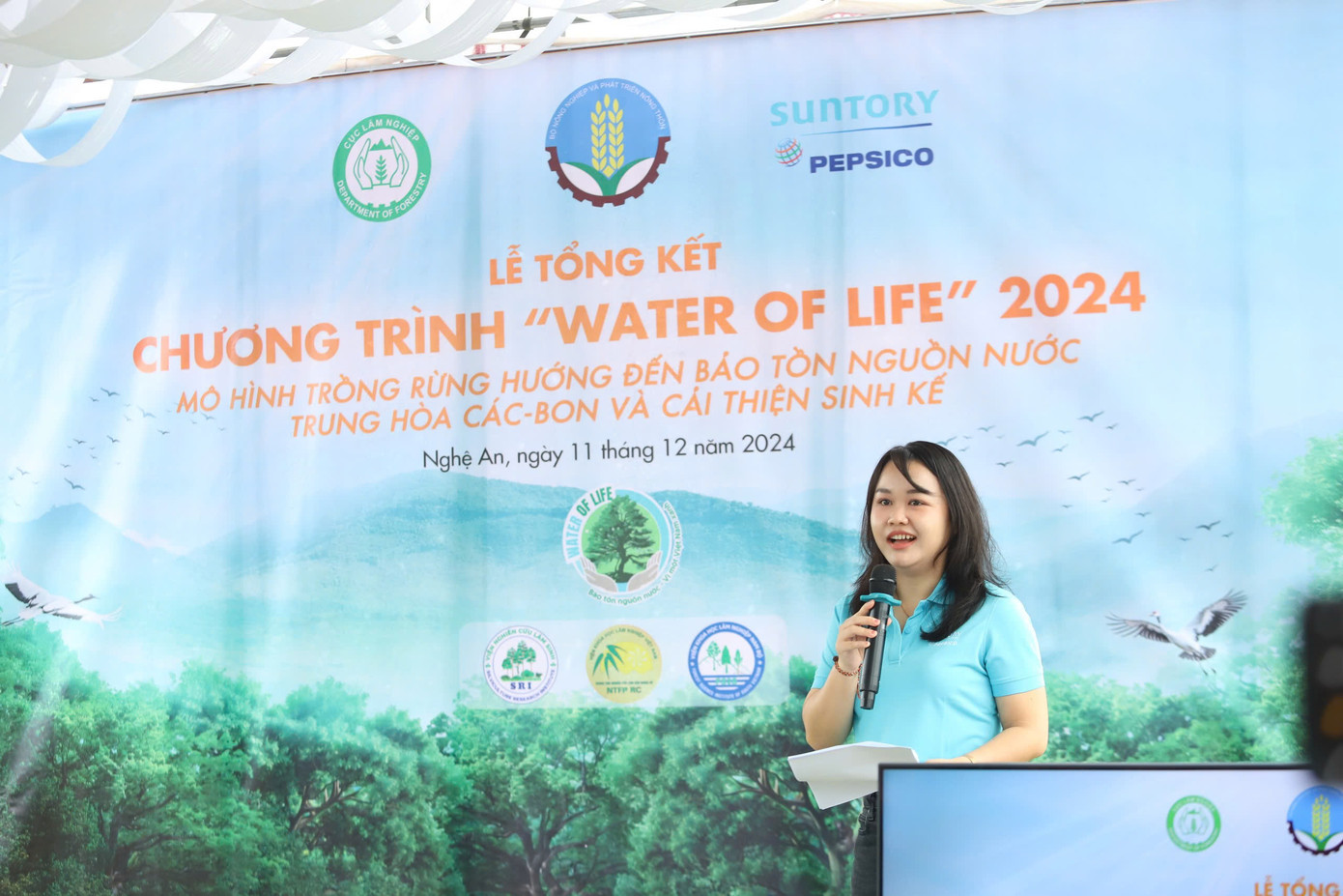 Bà Ngô Nữ Huyền Trang, Giám đốc đối ngoại Suntory PepsiCo Việt Nam phát biểu tại chương trình Bà Ngô Nữ Huyền Trang, Giám đốc đối ngoại Suntory PepsiCo Việt Nam phát biểu tại chương trình