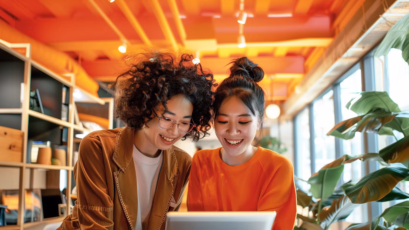 Thấu hiểu trăn trở của khách hàng, FWD Việt Nam hiện thức hóa cải tiến đột phá giúp khách hàng được đảm bảo tiếp cận đầy đủ thông tin.