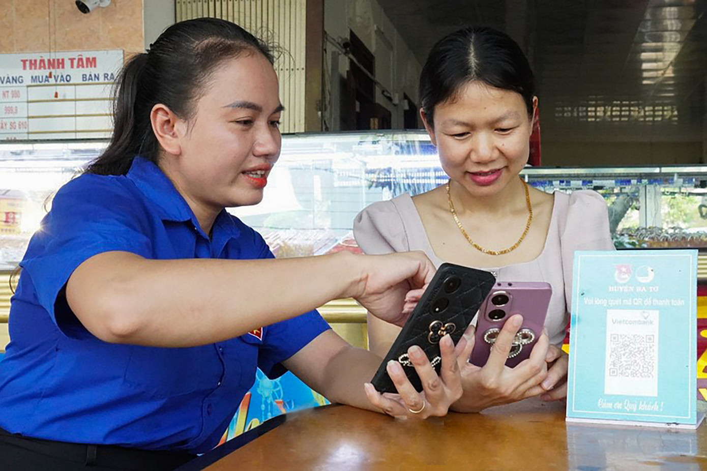 Các hoạt động tình nguyện thúc đẩy chuyển đổi số của tuổi trẻ Quảng Ngãi thu hút hàng chục ngàn lượt ĐVTN tham gia Các hoạt động tình nguyện thúc đẩy chuyển đổi số của tuổi trẻ Quảng Ngãi thu hút hàng chục ngàn lượt ĐVTN tham gia