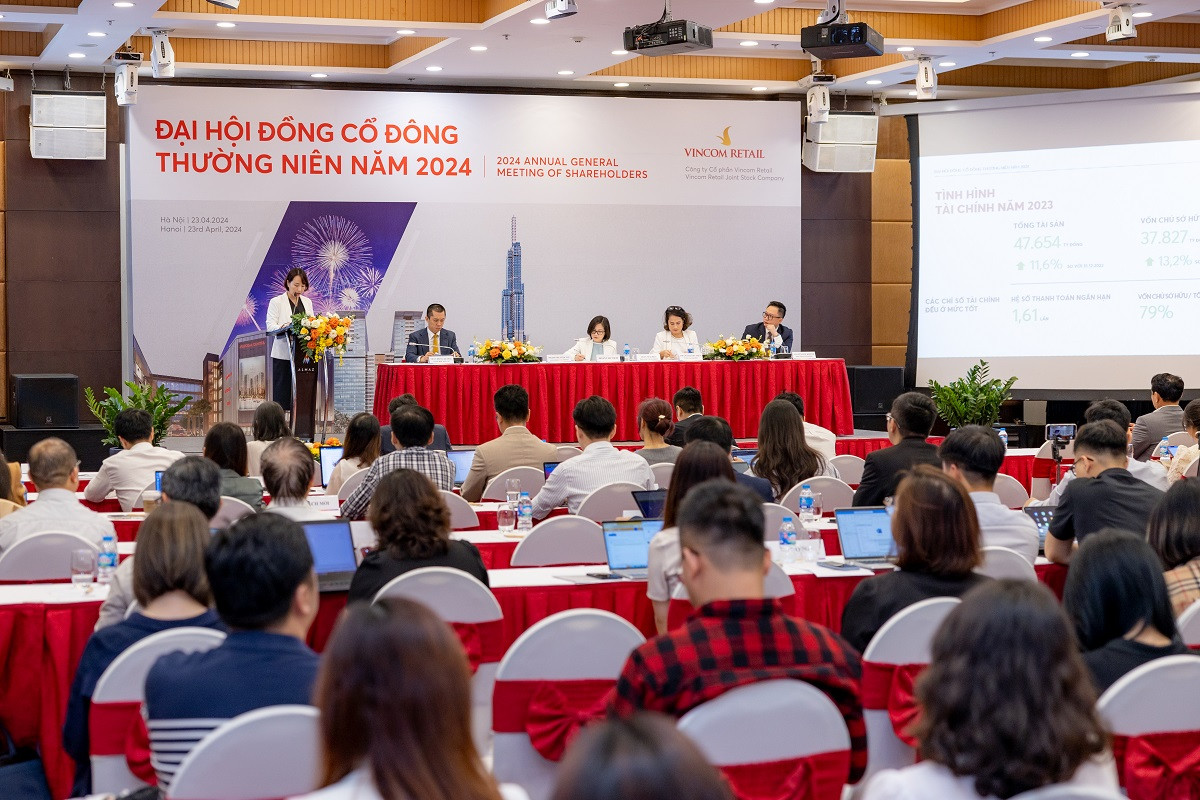 Minh bạch thông tin là kim chỉ nam trong hoạt động quản trị của Vincom Retai nhằm đảm bảo tuân thủ pháp luật Minh bạch thông tin là kim chỉ nam trong hoạt động quản trị của Vincom Retai nhằm đảm bảo tuân thủ pháp luật