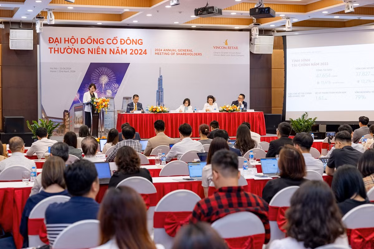 Minh bạch thông tin là kim chỉ nam trong hoạt động quản trị của Vincom Retai nhằm đảm bảo tuân thủ pháp luật Minh bạch thông tin là kim chỉ nam trong hoạt động quản trị của Vincom Retai nhằm đảm bảo tuân thủ pháp luật